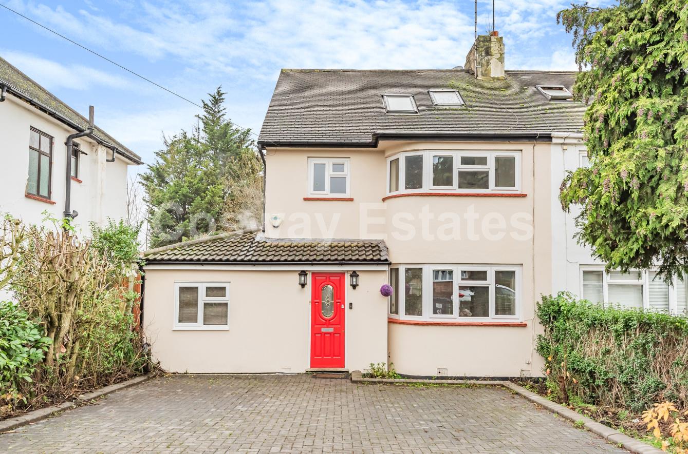 Fernside Avenue, Mill Hill